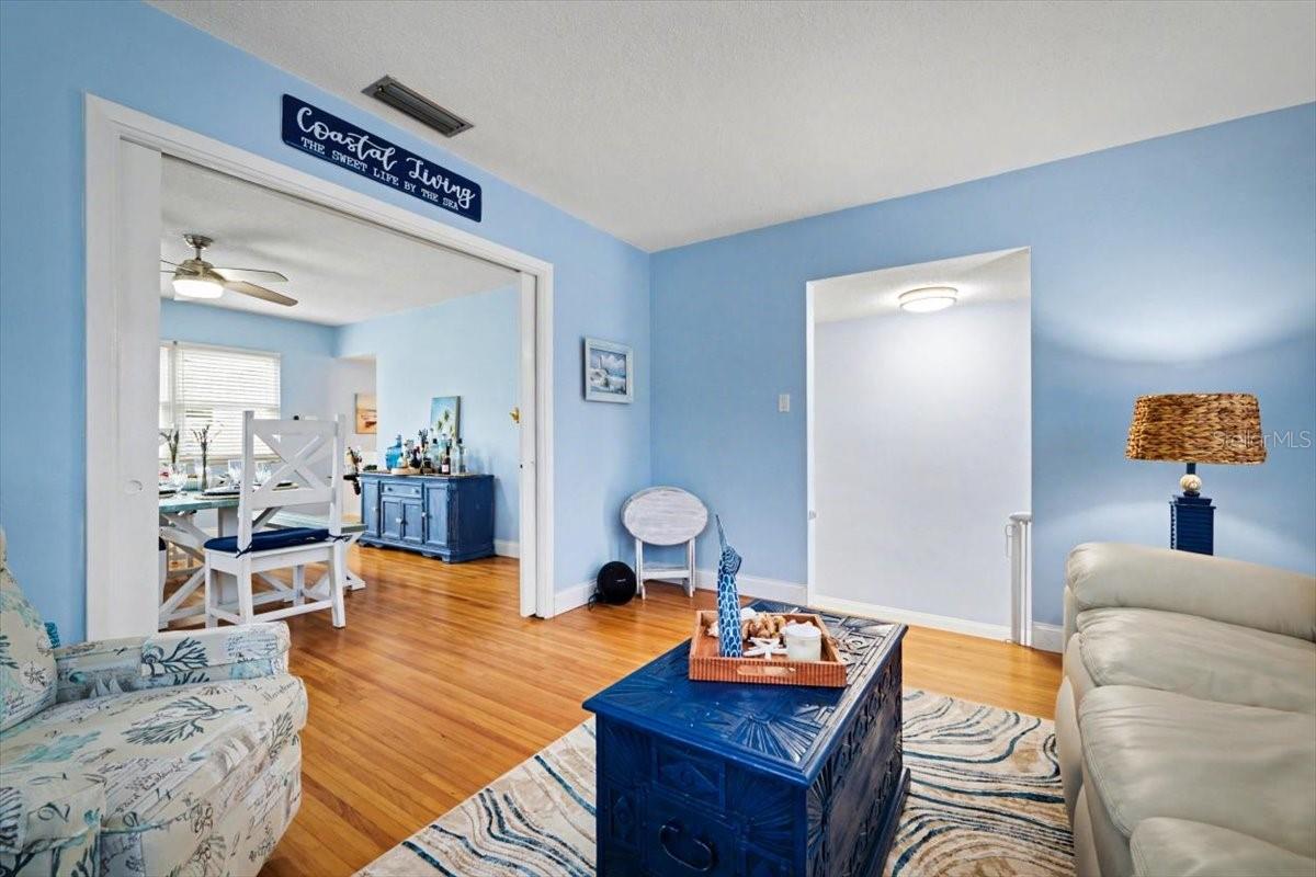 Image 8 of 43 For 117 Standish Drive