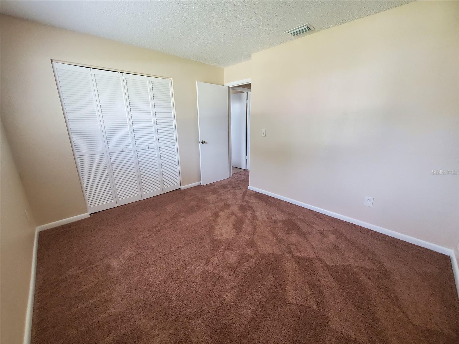 Image 19 of 24 For 7 Blairton Court