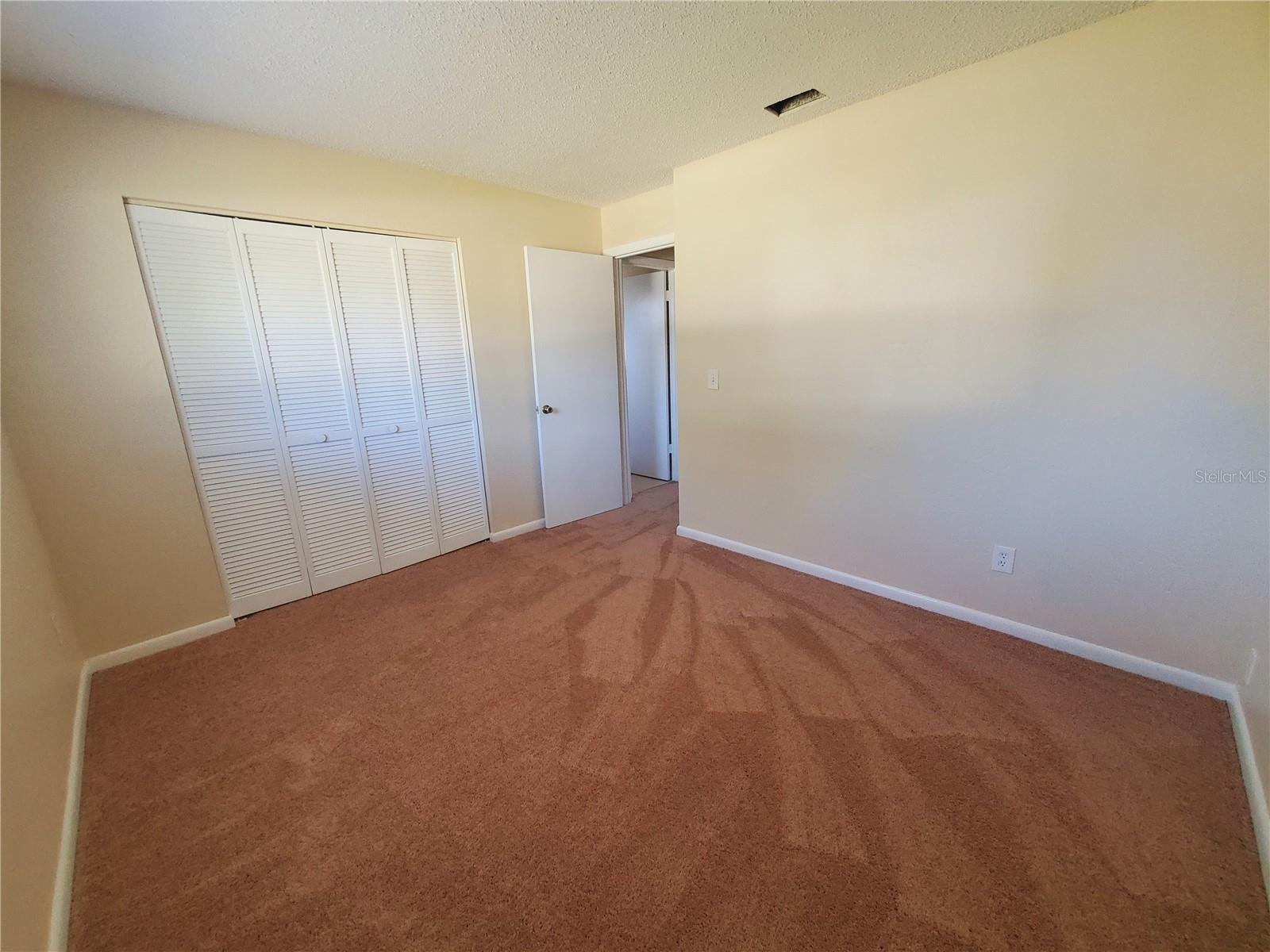 Image 21 of 24 For 7 Blairton Court