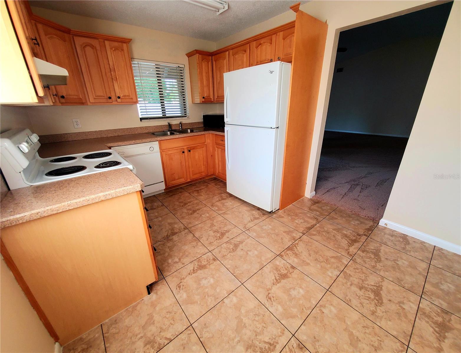 Image 8 of 24 For 7 Blairton Court