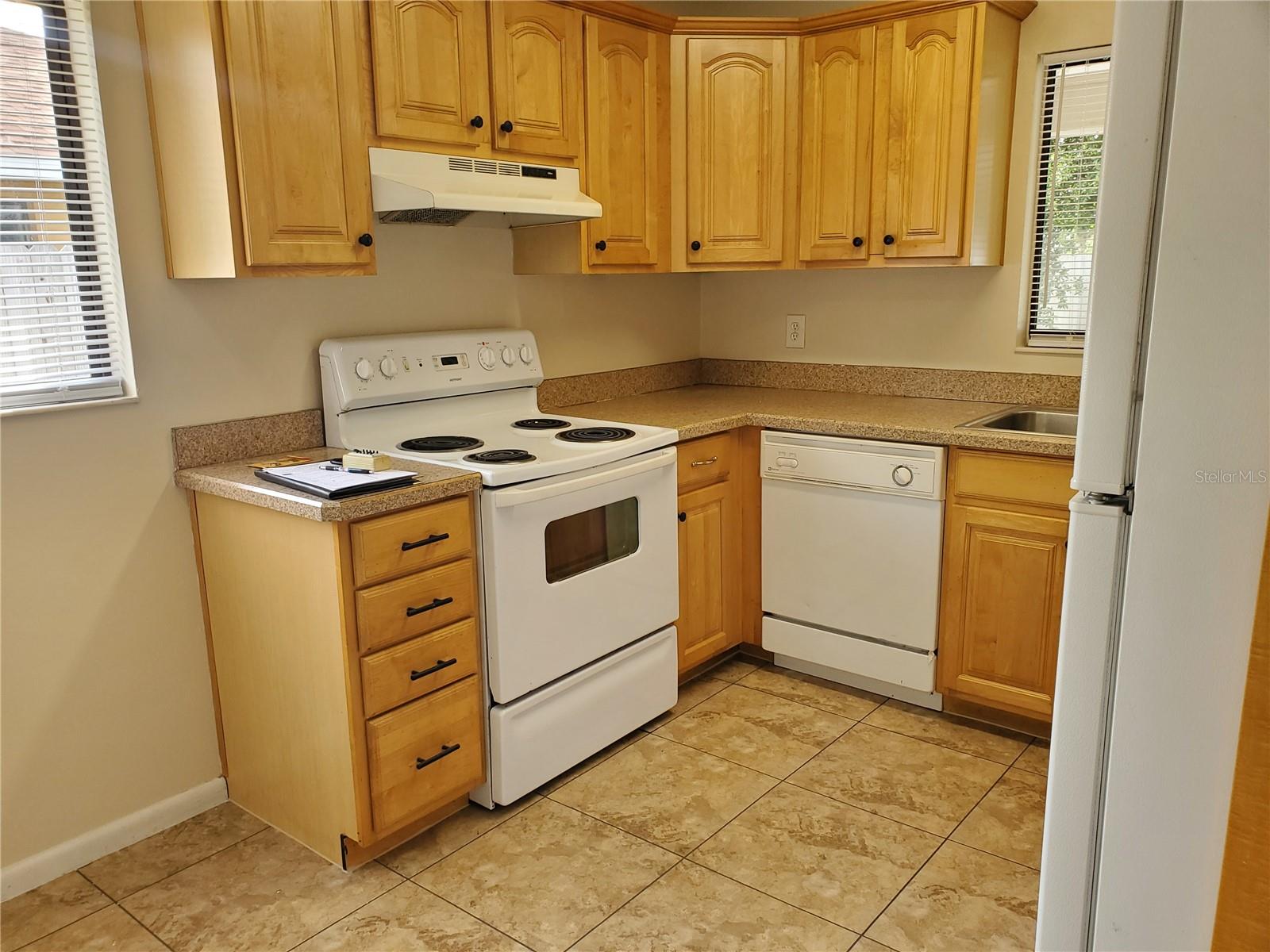 Image 9 of 24 For 7 Blairton Court