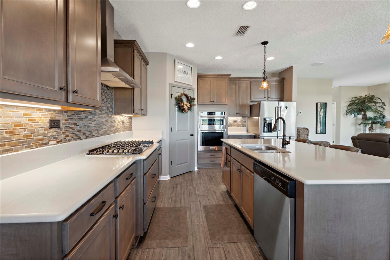 Image 32 of 82 For 62 Guanahani Trail