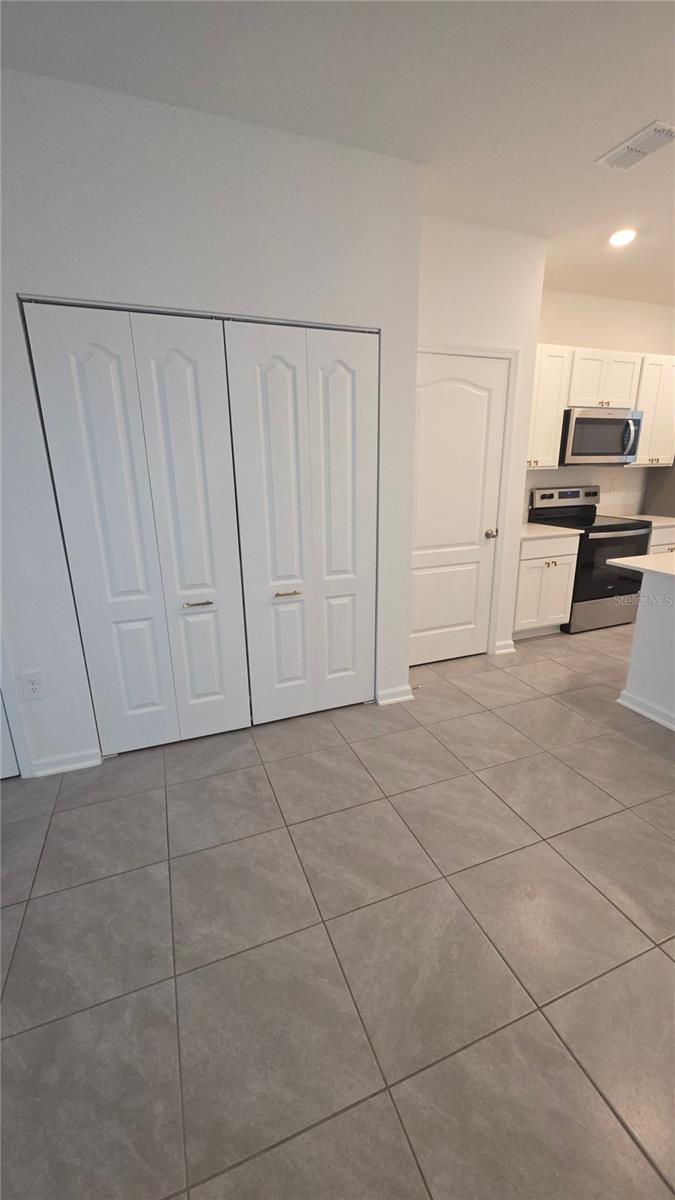 Image 8 of 33 For 56 Sage Branch Street