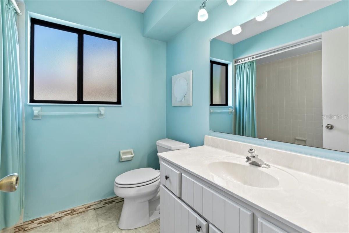 Image 29 of 70 For 636 Brown Pelican Drive