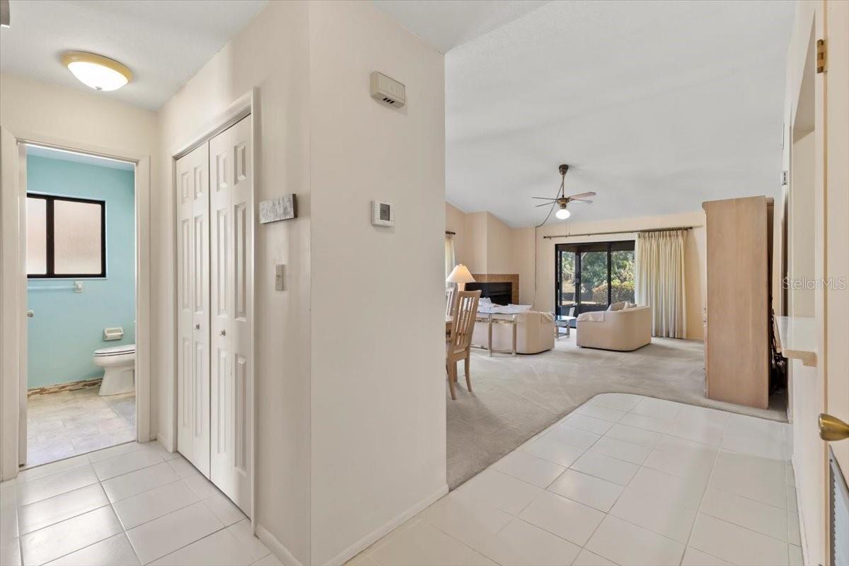 Image 4 of 70 For 636 Brown Pelican Drive