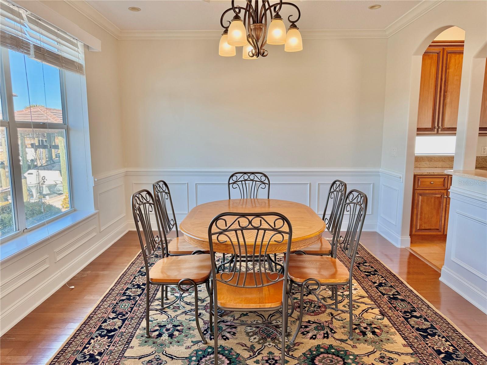 Image 28 of 83 For 88 Hidden Cove