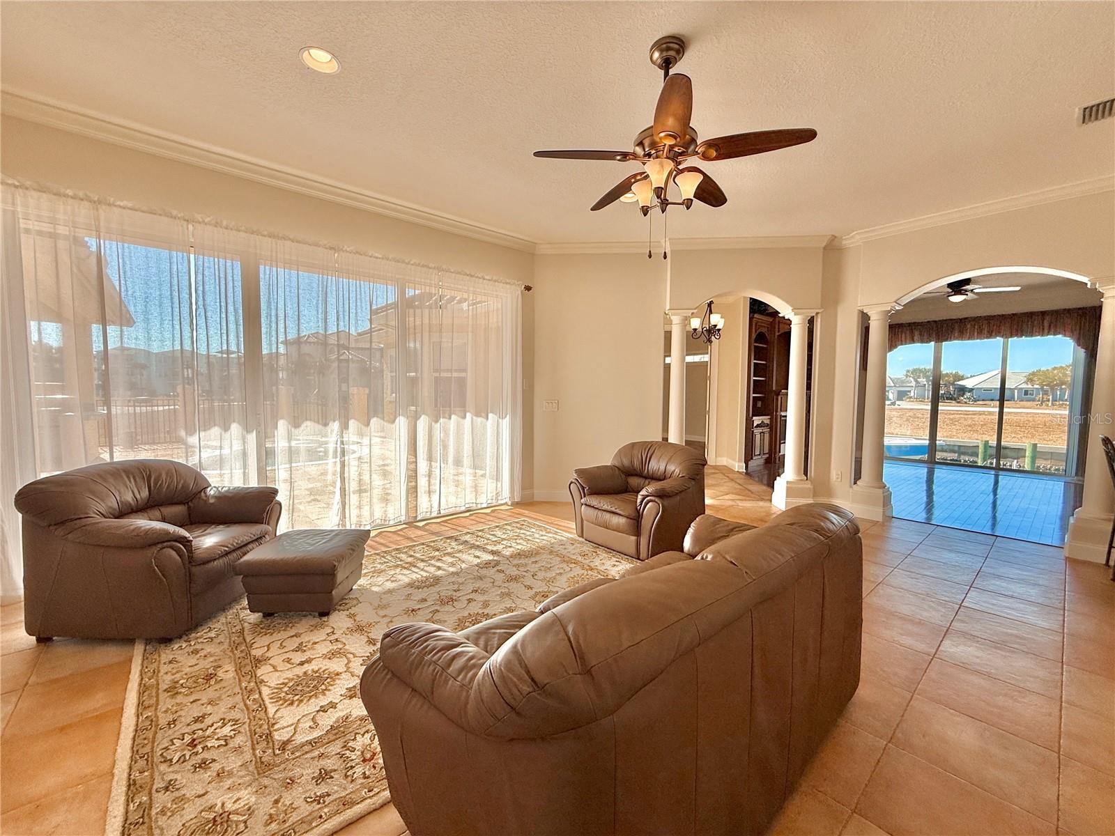 Image 41 of 83 For 88 Hidden Cove