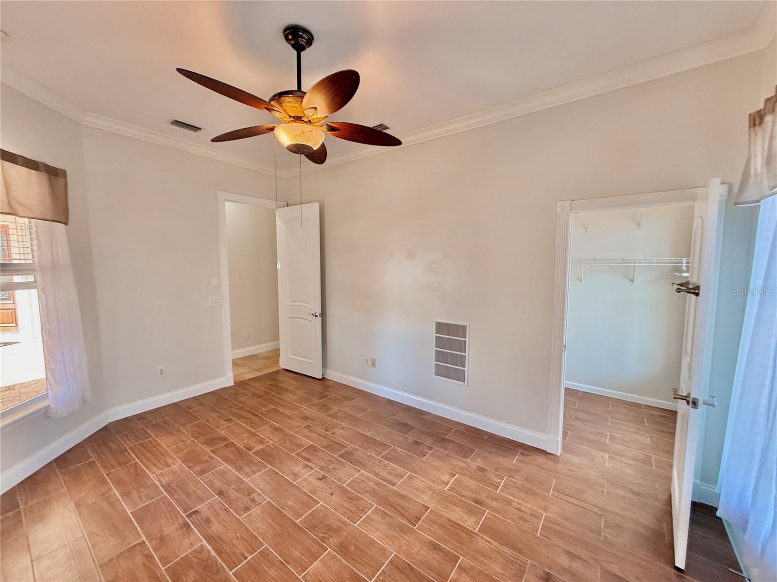 Image 44 of 83 For 88 Hidden Cove