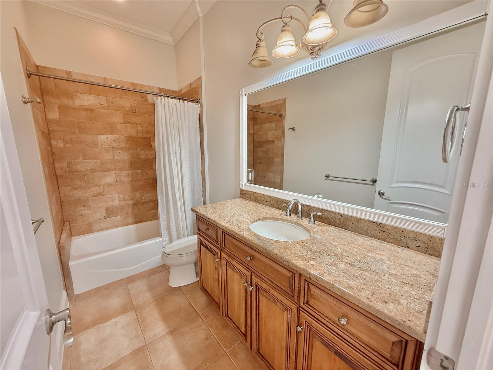 Image 48 of 83 For 88 Hidden Cove