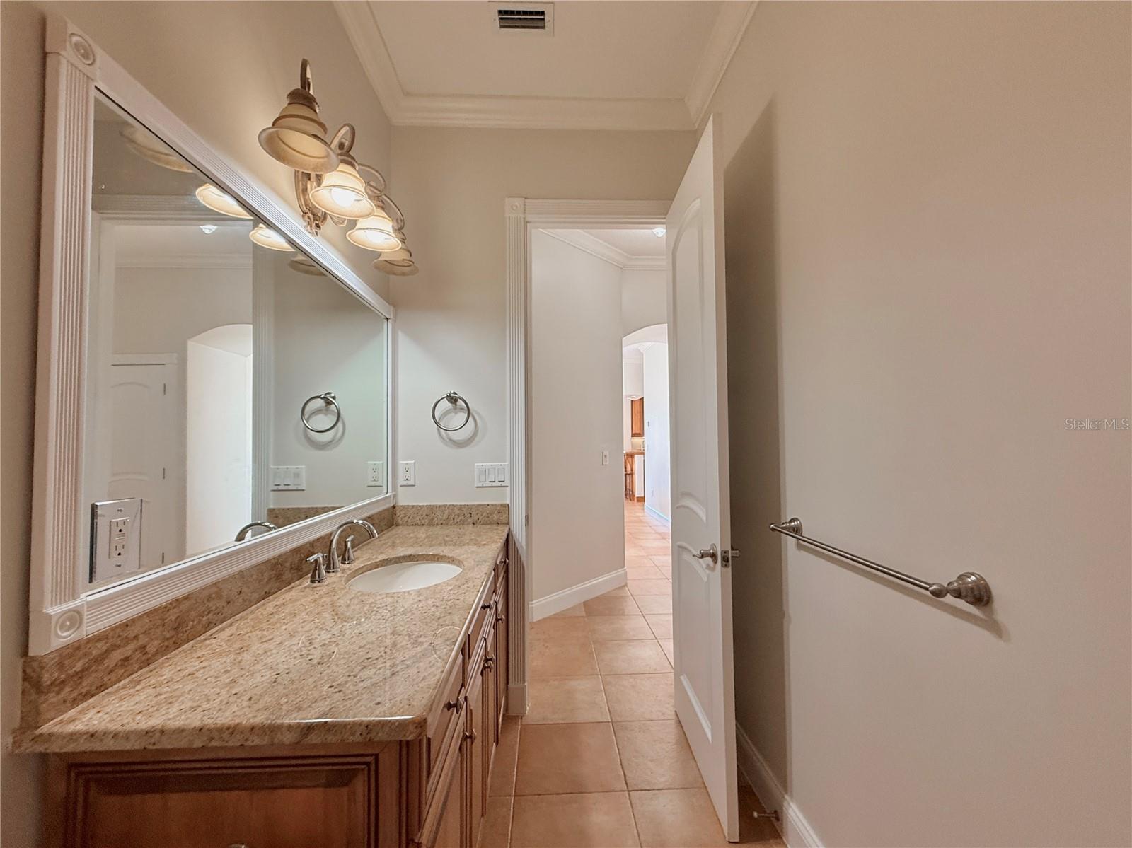 Image 49 of 83 For 88 Hidden Cove