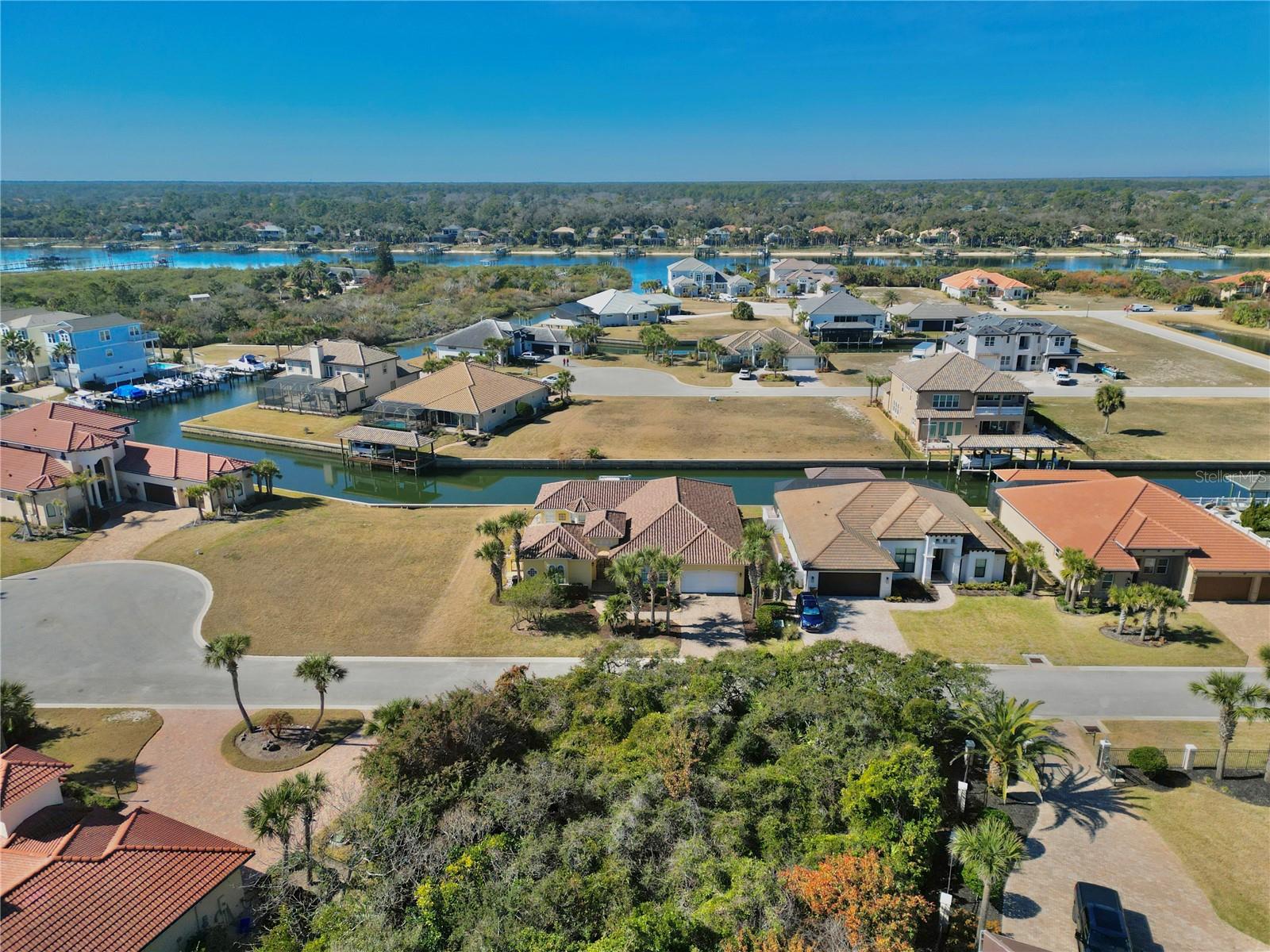 Image 75 of 83 For 88 Hidden Cove