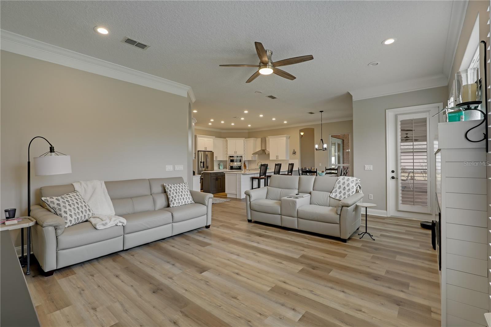 Image 4 of 70 For 182 Malley Cove Lane