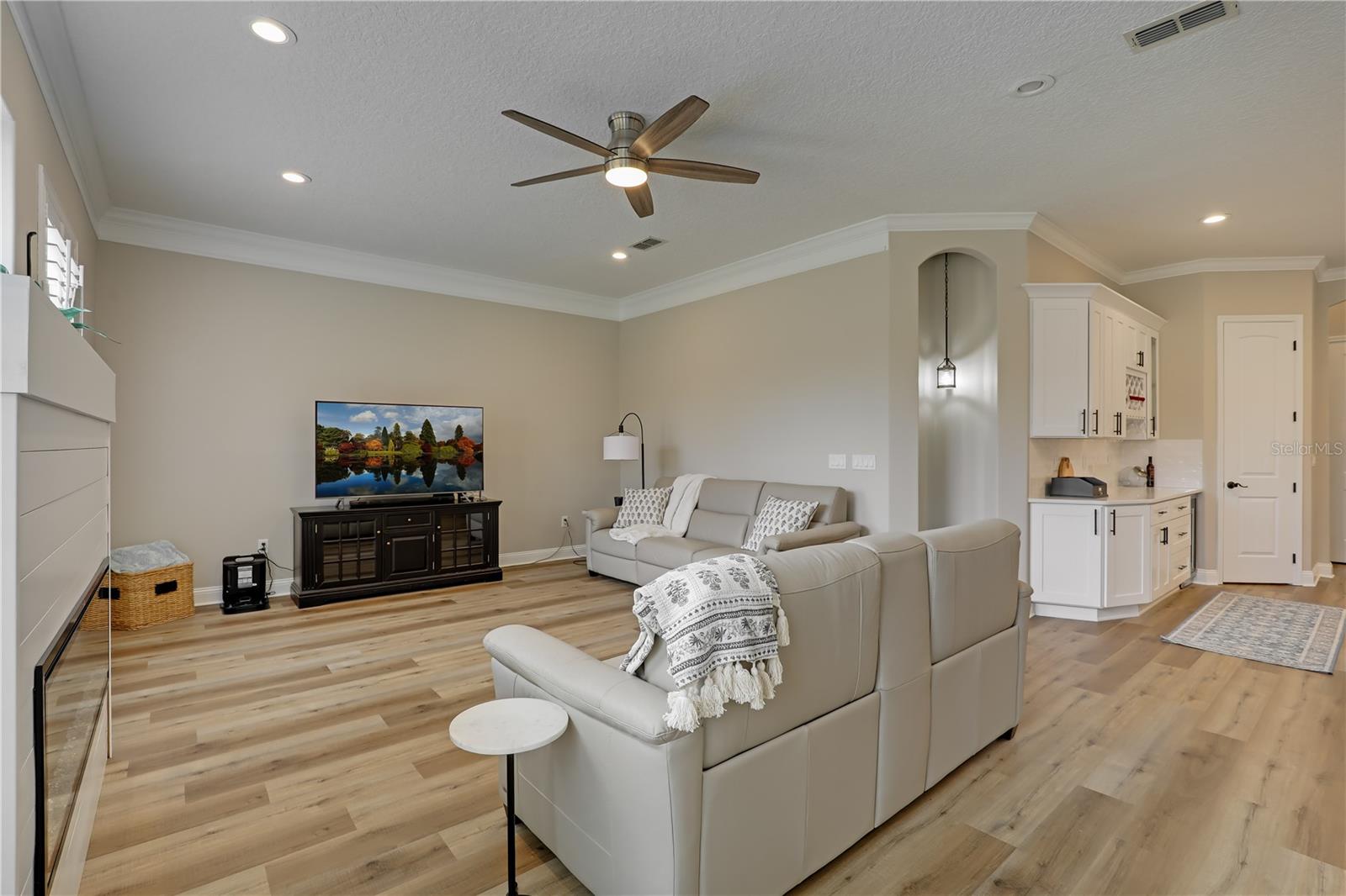 Image 43 of 70 For 182 Malley Cove Lane