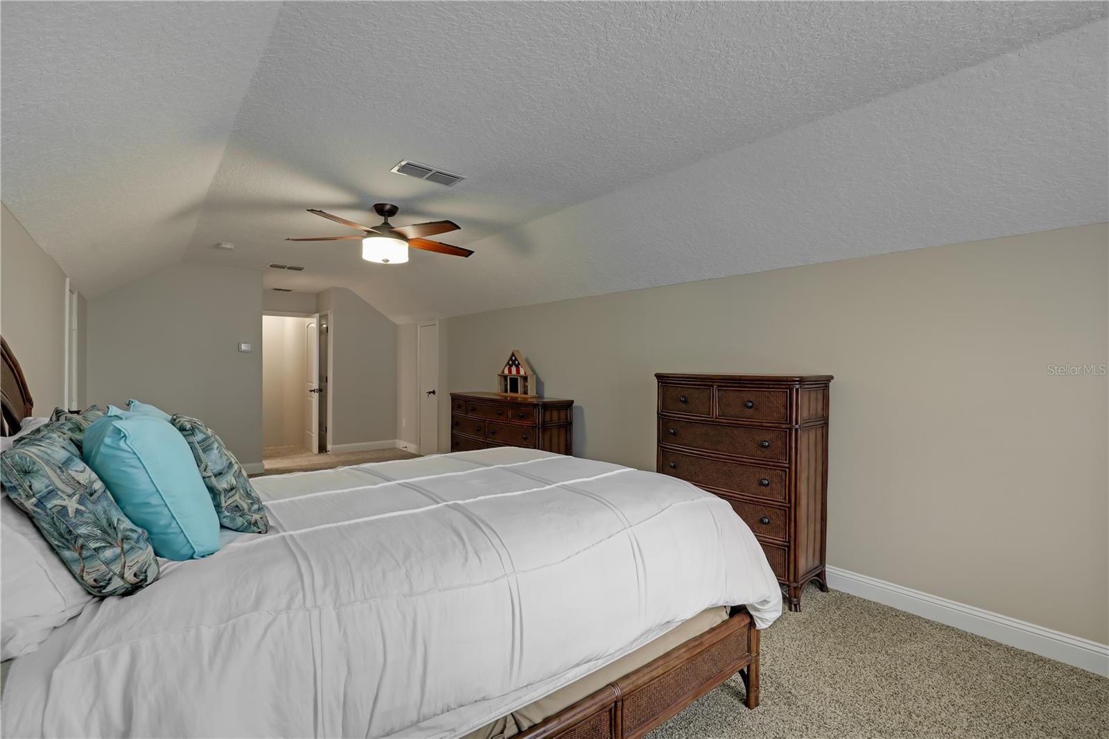 Image 56 of 70 For 182 Malley Cove Lane