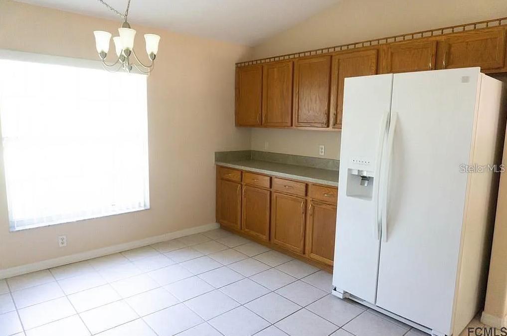 Image 5 of 10 For 4 Ricardo Place