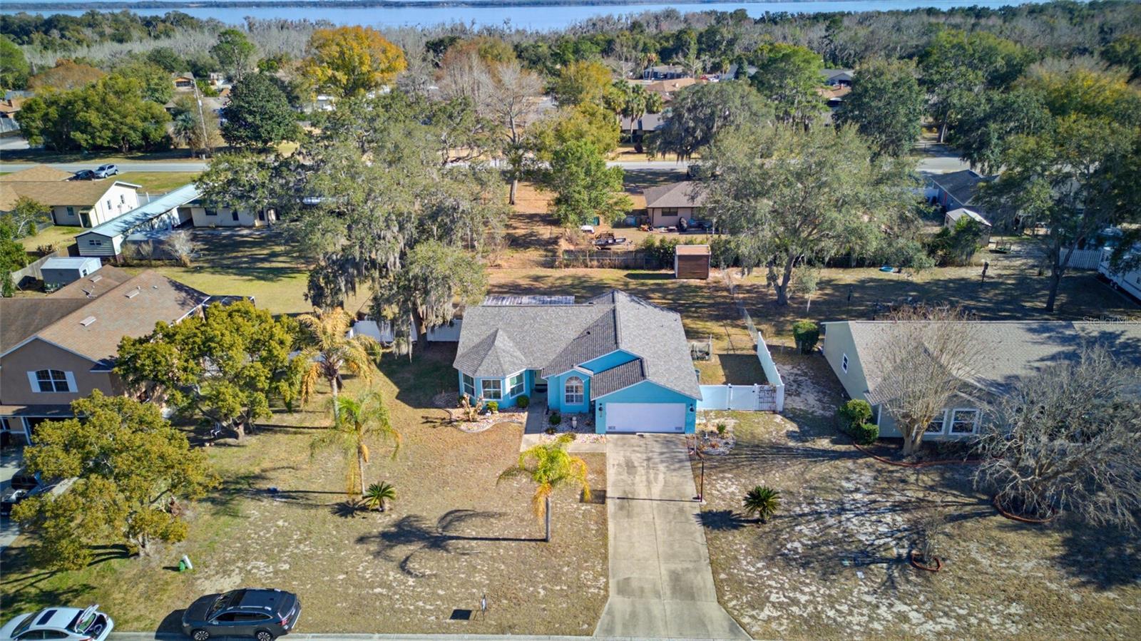 Image 6 of 37 For 5118 Royal Oak Drive