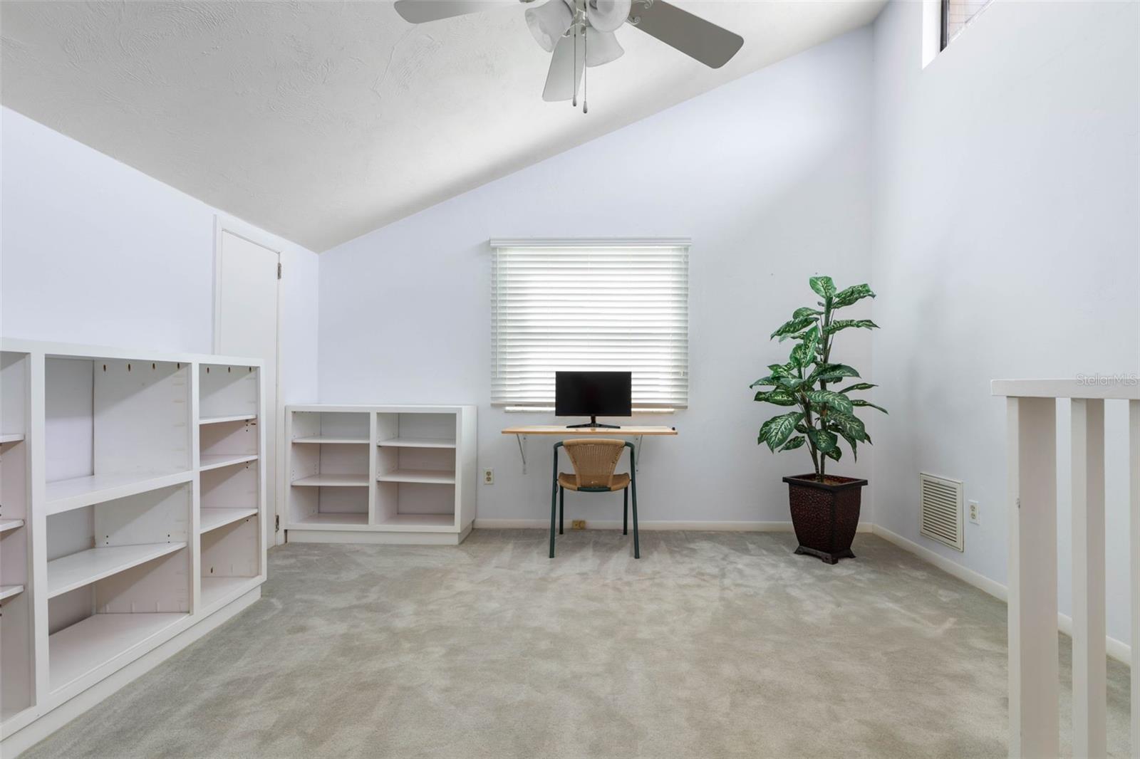 Image 25 of 100 For 60 Kingsley Circle