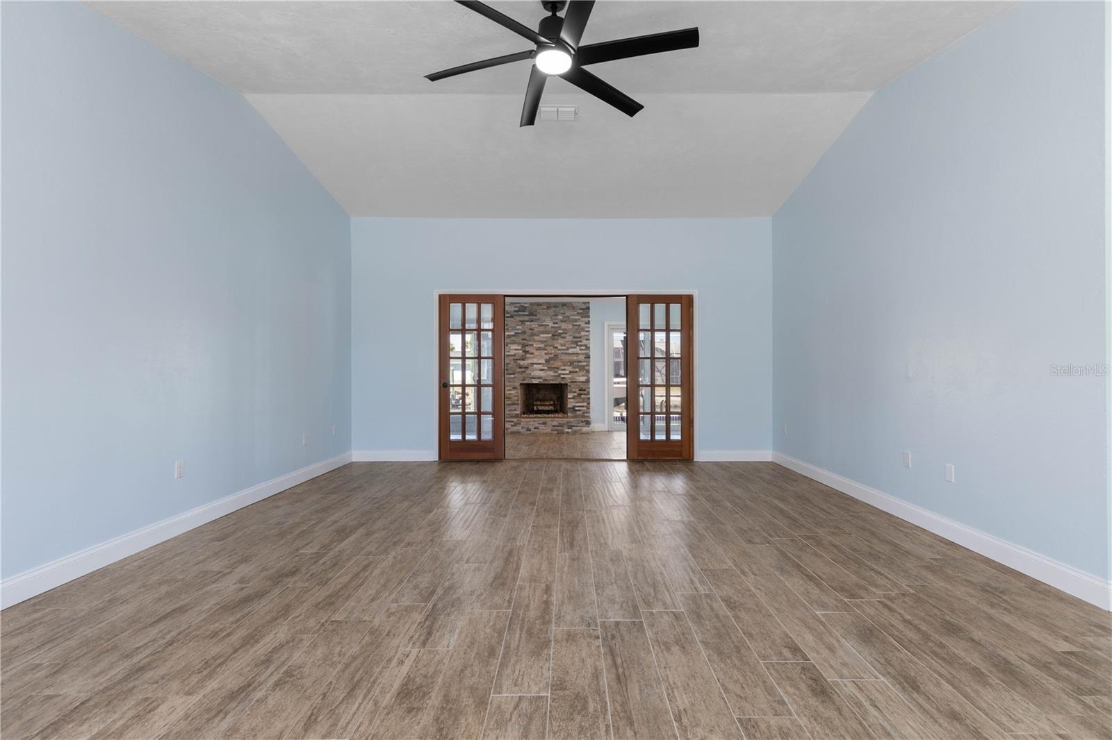 Image 10 of 70 For 491 10th Street