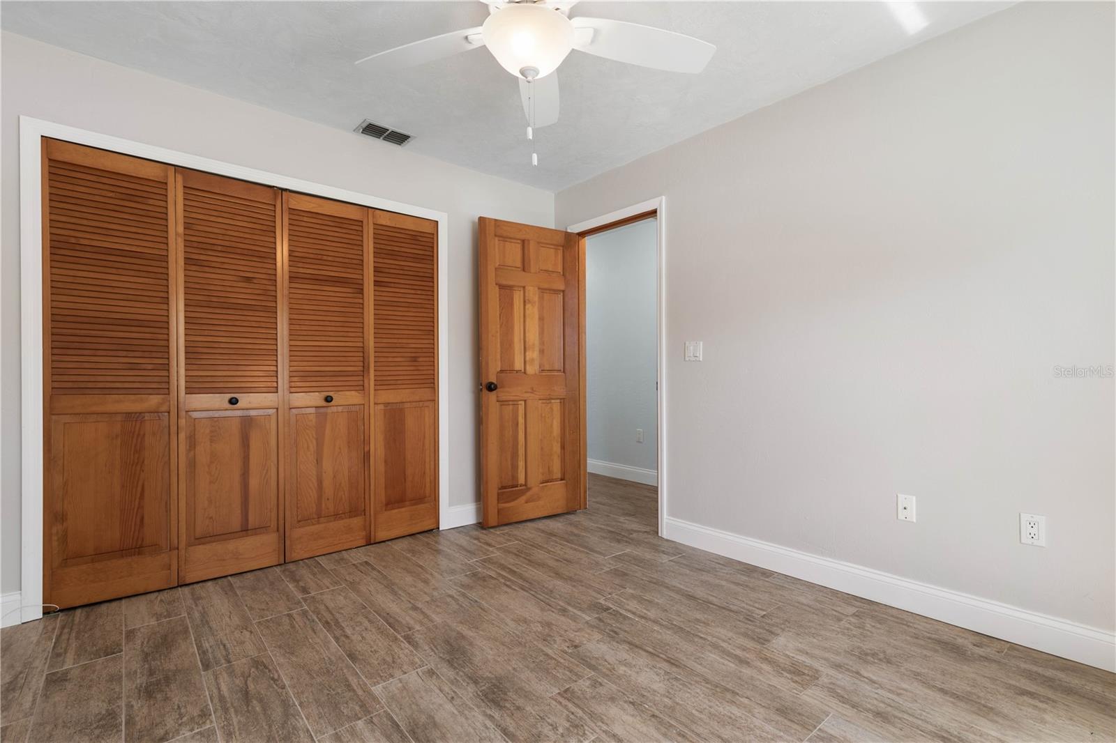 Image 31 of 70 For 491 10th Street