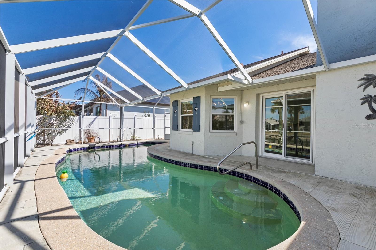 Image 40 of 70 For 491 10th Street