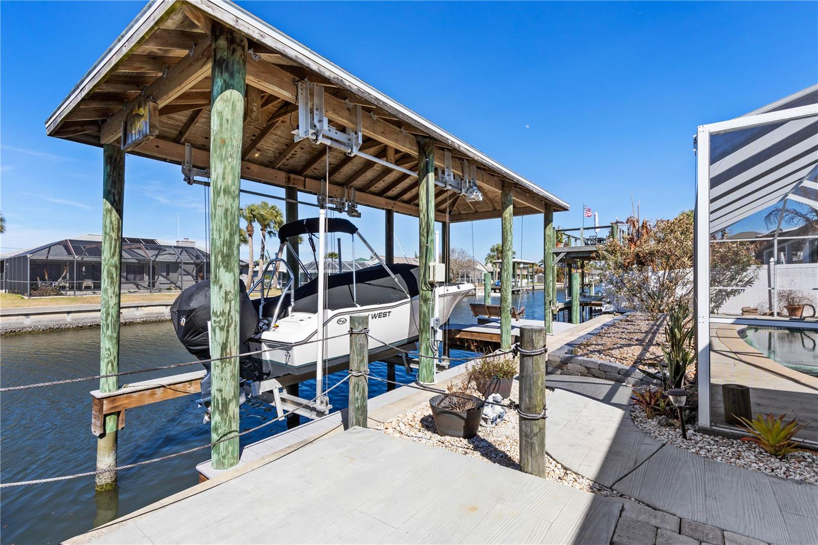 Image 47 of 70 For 491 10th Street