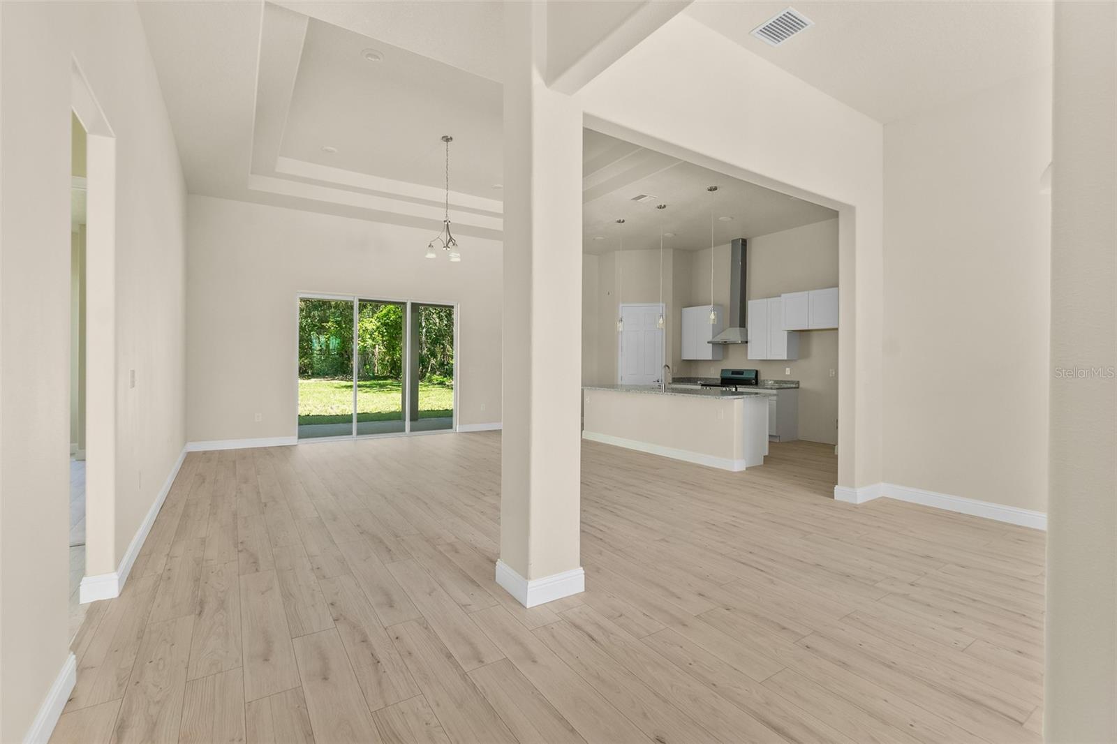 Image 3 of 32 For 1740 Hickory Lane