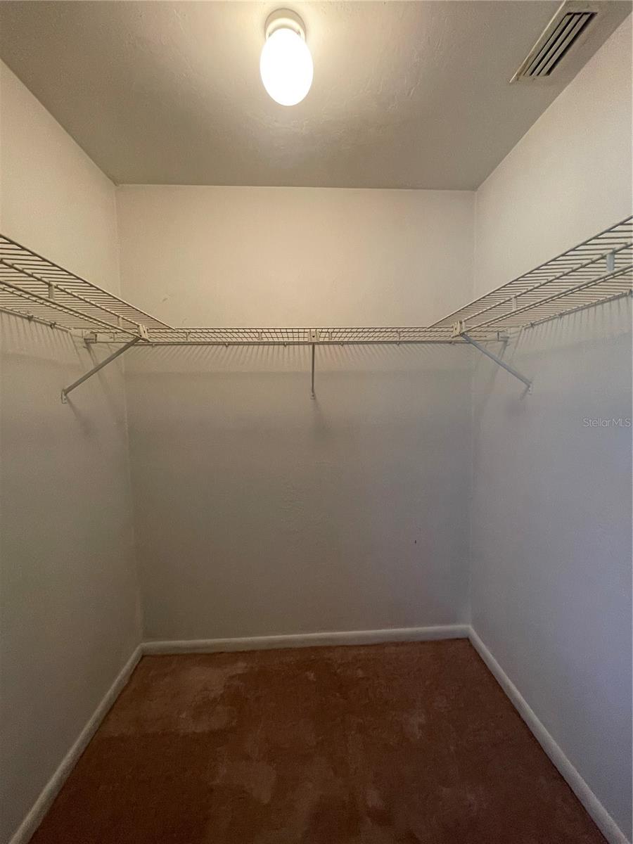 Image 15 of 21 For 86 Ferndale Lane