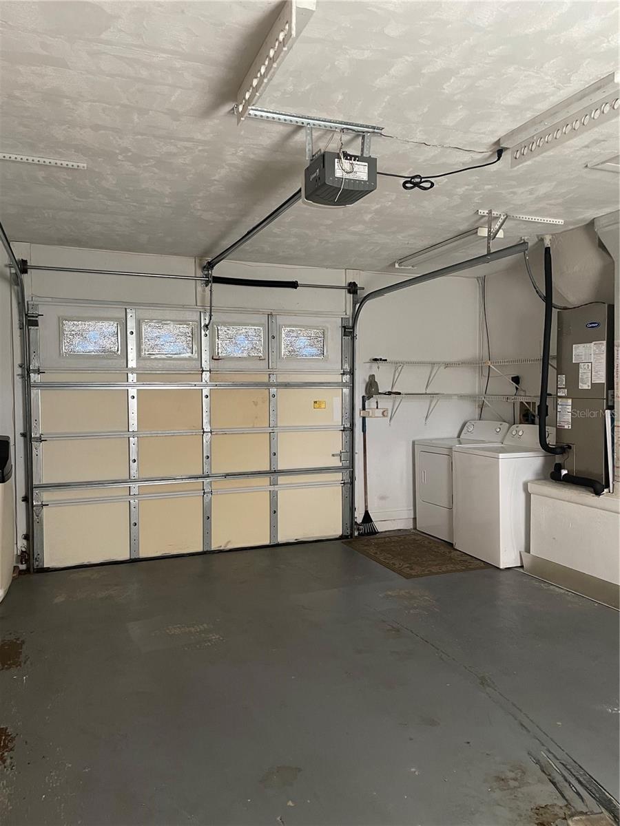 Image 16 of 21 For 86 Ferndale Lane