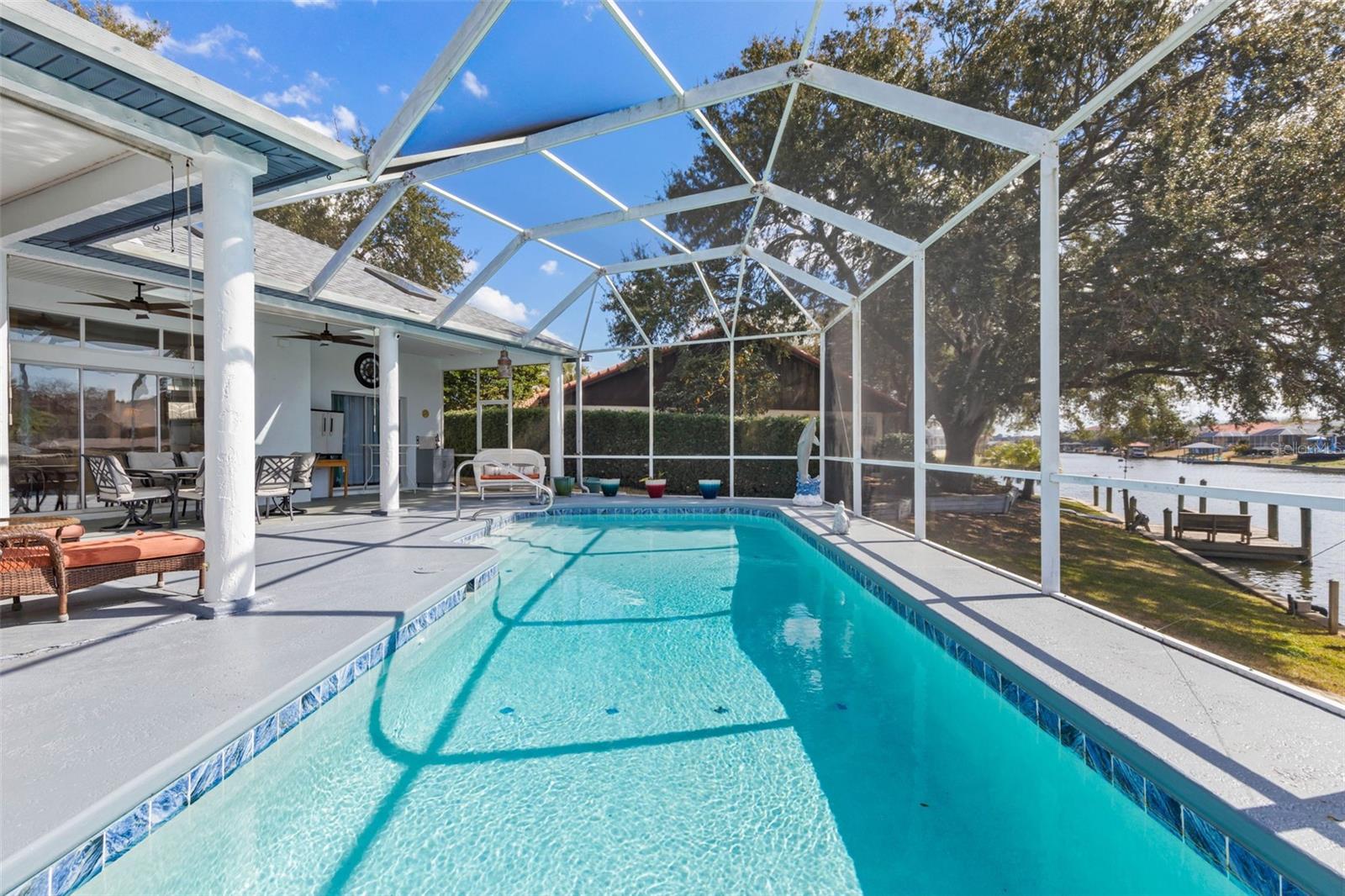 Image 41 of 71 For 10 Chelsea Court