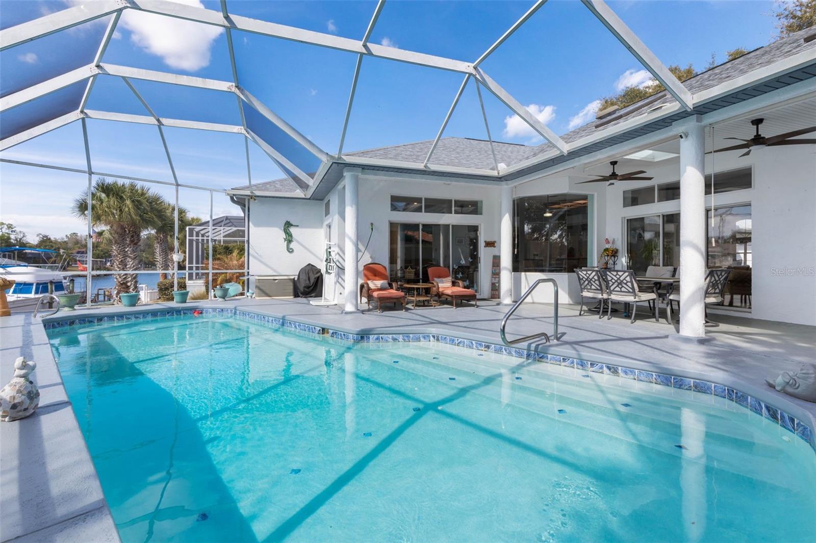 Image 43 of 71 For 10 Chelsea Court