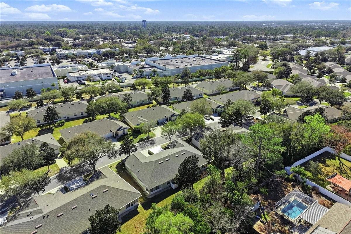 Image 43 of 53 For 75 Veranda Way 75