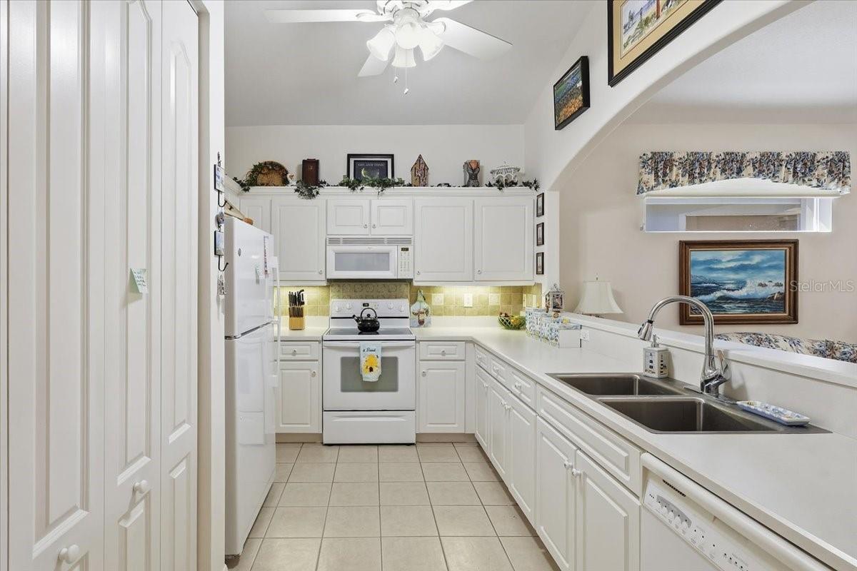 Image 7 of 53 For 75 Veranda Way 75