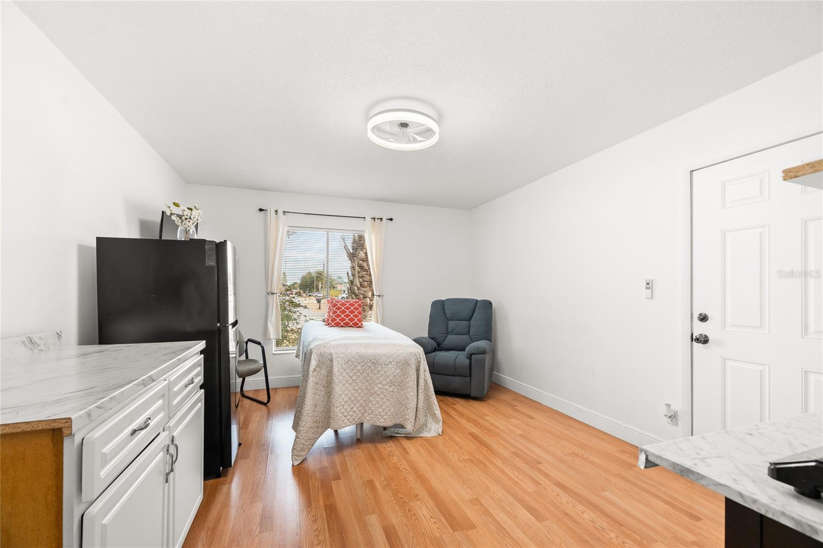 Image 19 of 45 For 55 Federal Ln