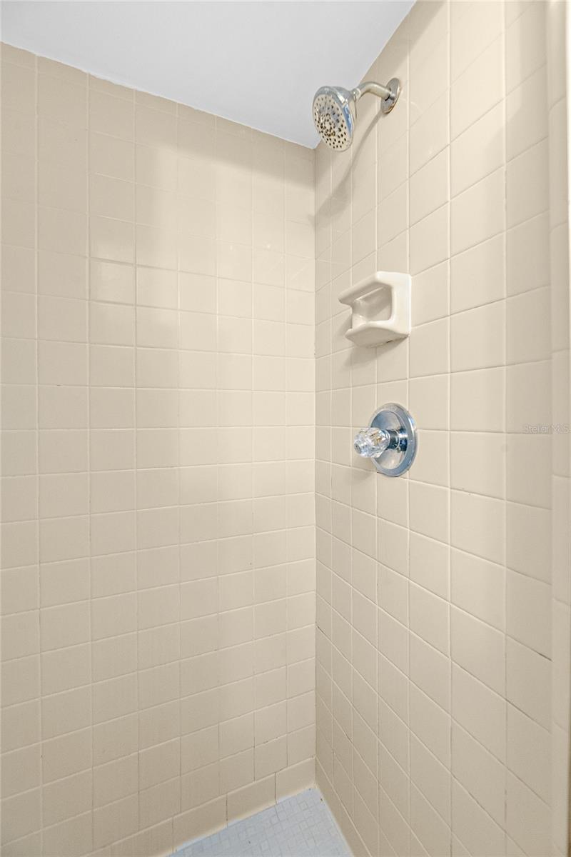 Image 22 of 45 For 55 Federal Ln