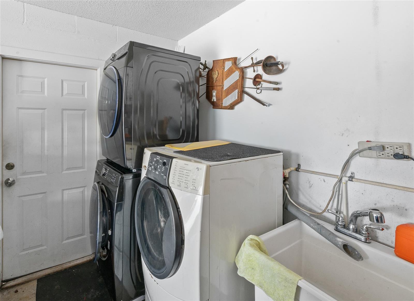 Image 36 of 45 For 55 Federal Ln