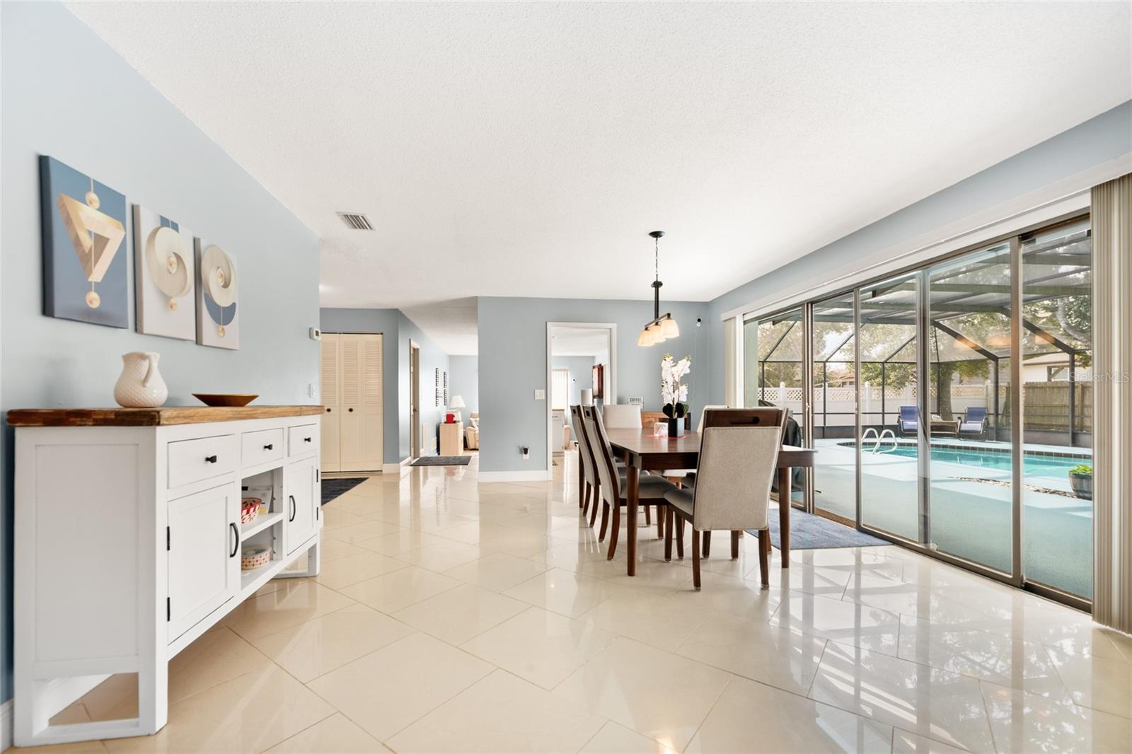 Image 7 of 45 For 55 Federal Ln