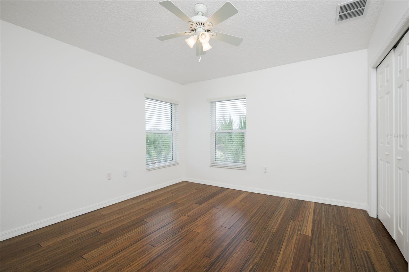 Image 12 of 30 For 1200 Canopy Walk Lane 1235