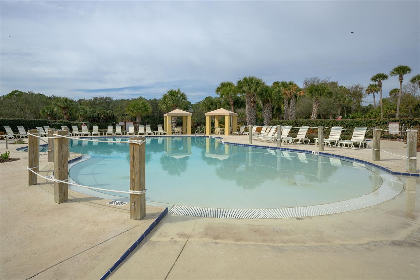 Image 21 of 30 For 1200 Canopy Walk Lane 1235