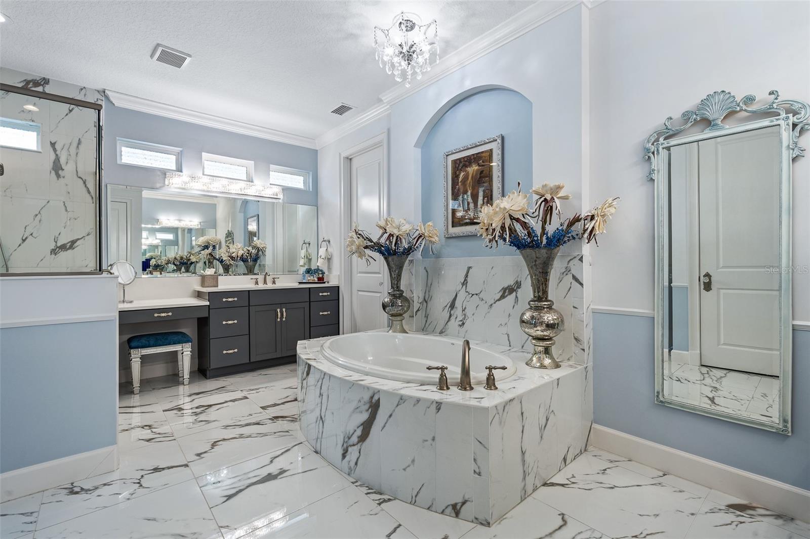 Image 38 of 100 For 241 Conservatory Drive