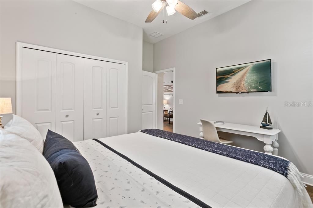 Image 29 of 48 For 121 Grand Ravine Drive 121