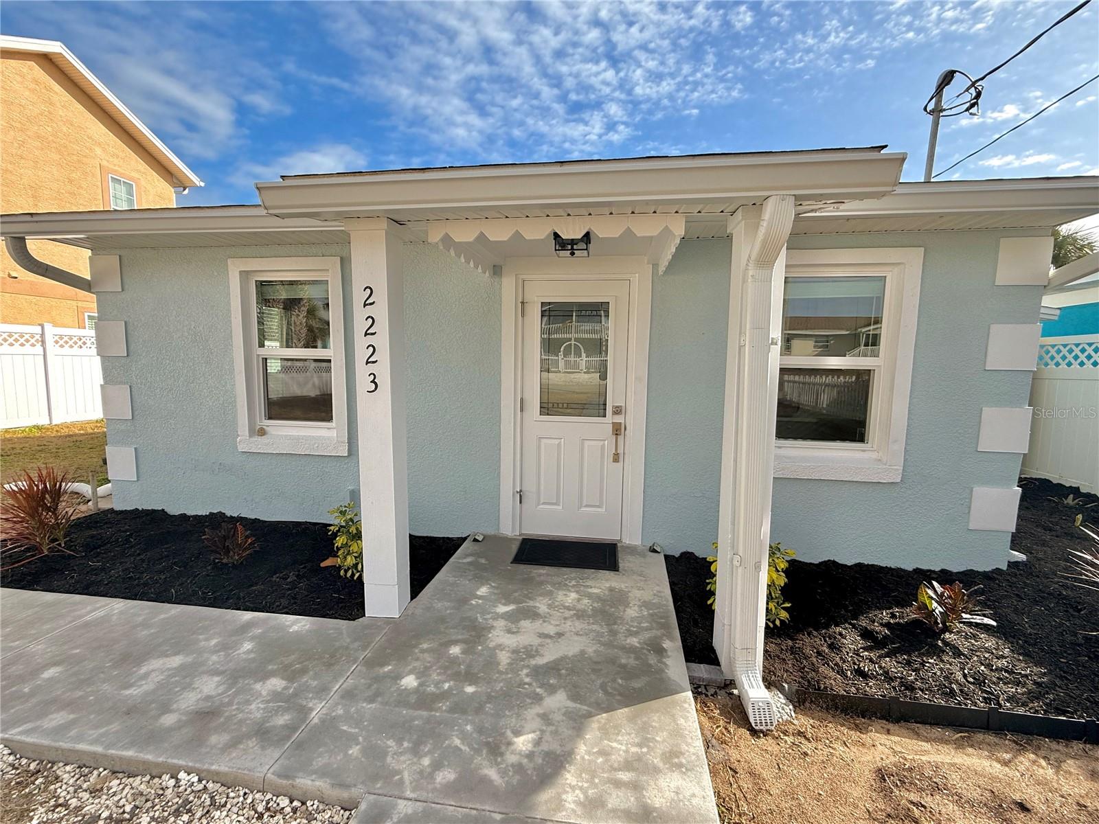 Image 2 of 17 For 2223 Central Avenue