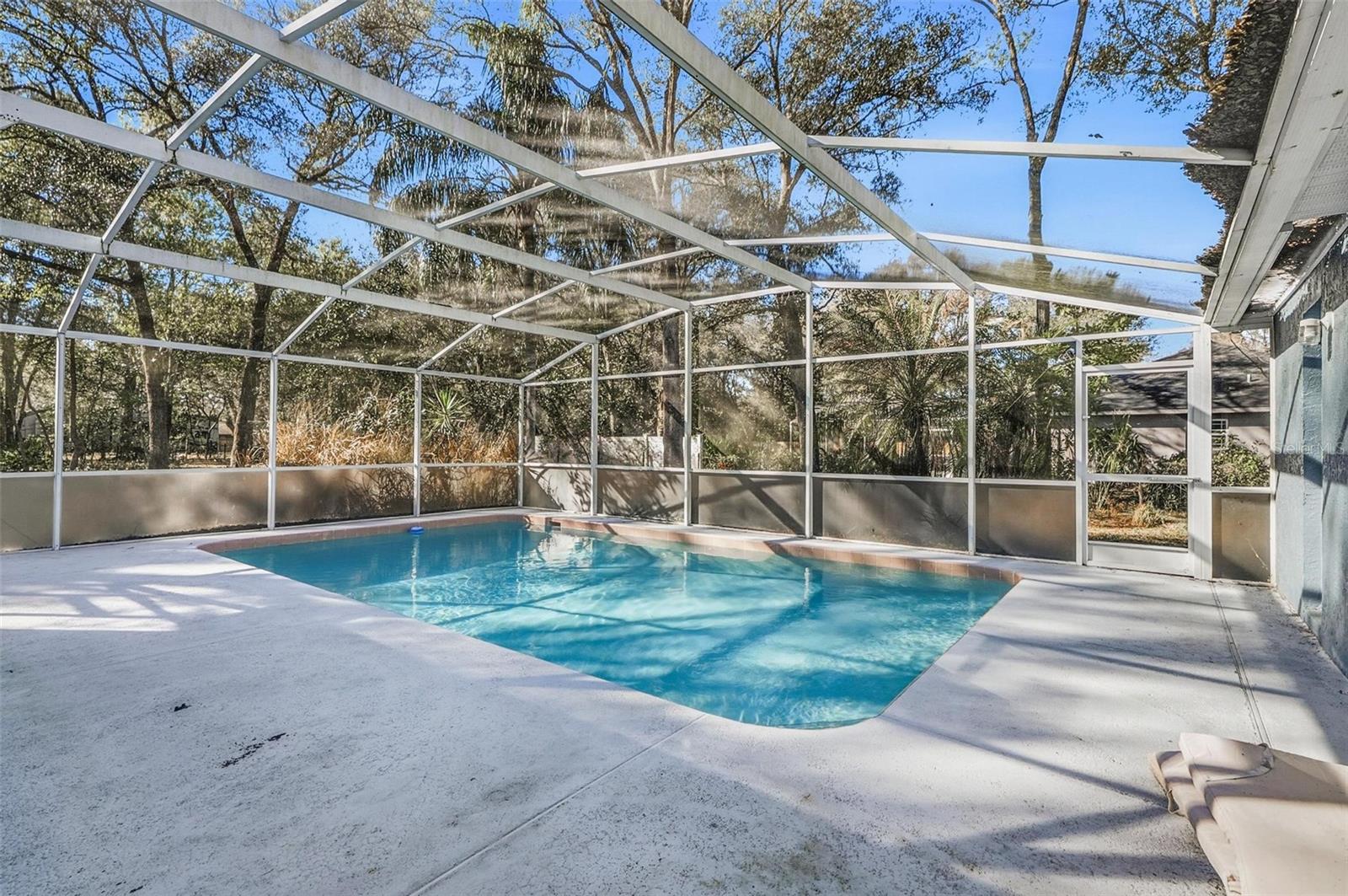 Image 2 of 57 For 610 Summit Avenue