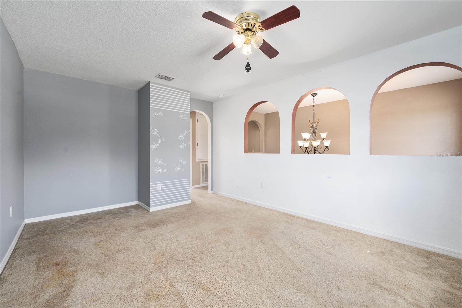 Image 30 of 79 For 2731 161st Loop