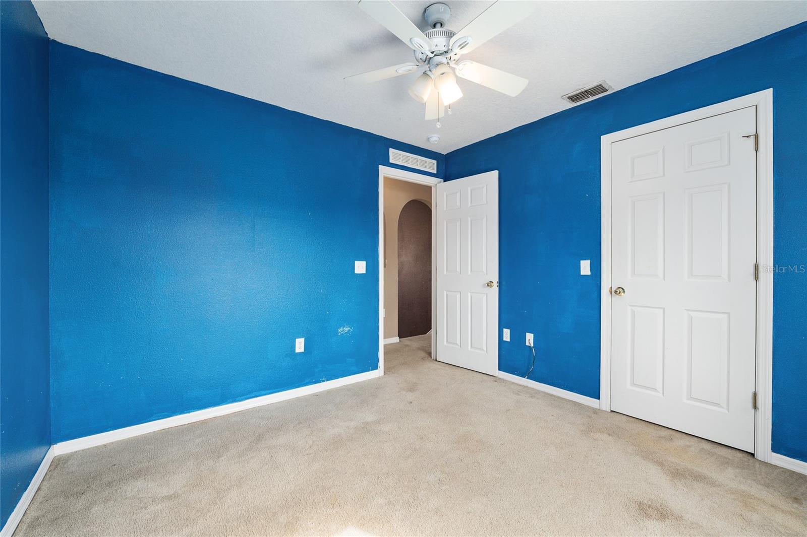 Image 36 of 79 For 2731 161st Loop