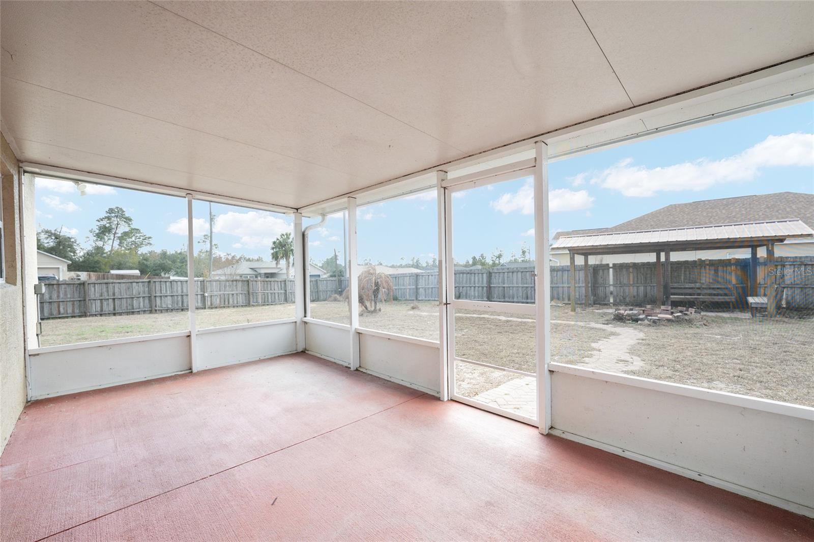 Image 48 of 79 For 2731 161st Loop