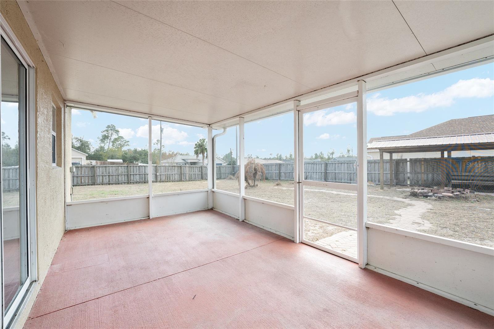 Image 49 of 79 For 2731 161st Loop