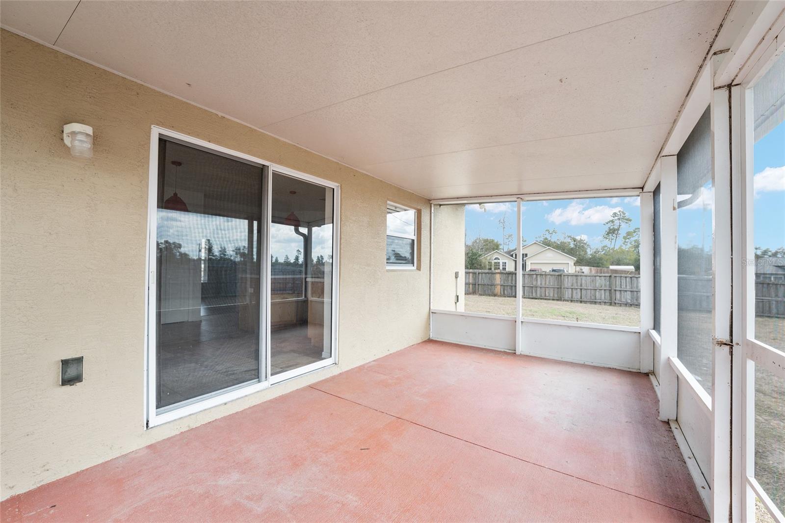 Image 50 of 79 For 2731 161st Loop