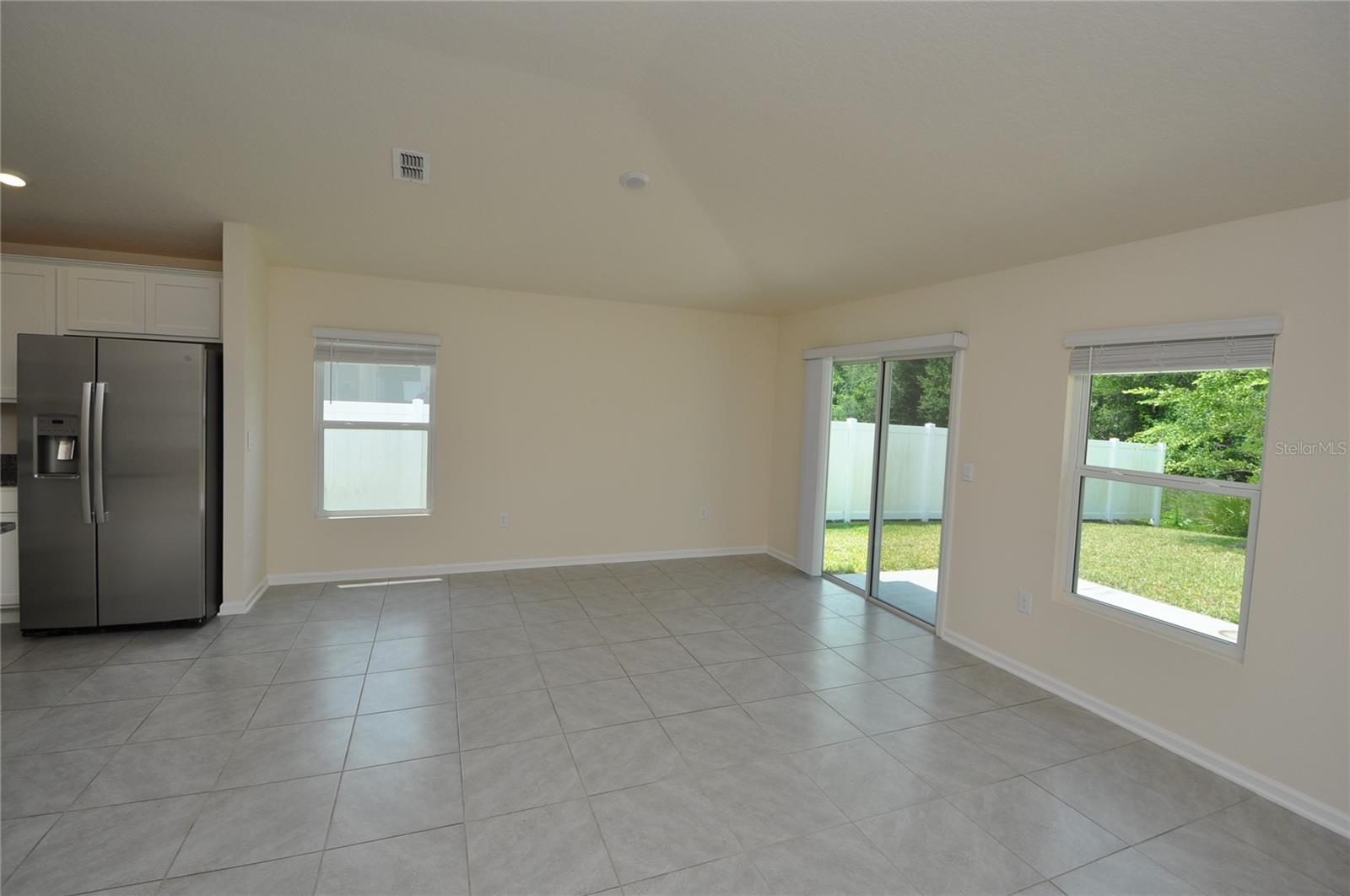 Image 13 of 33 For 80 Oakleaf Way