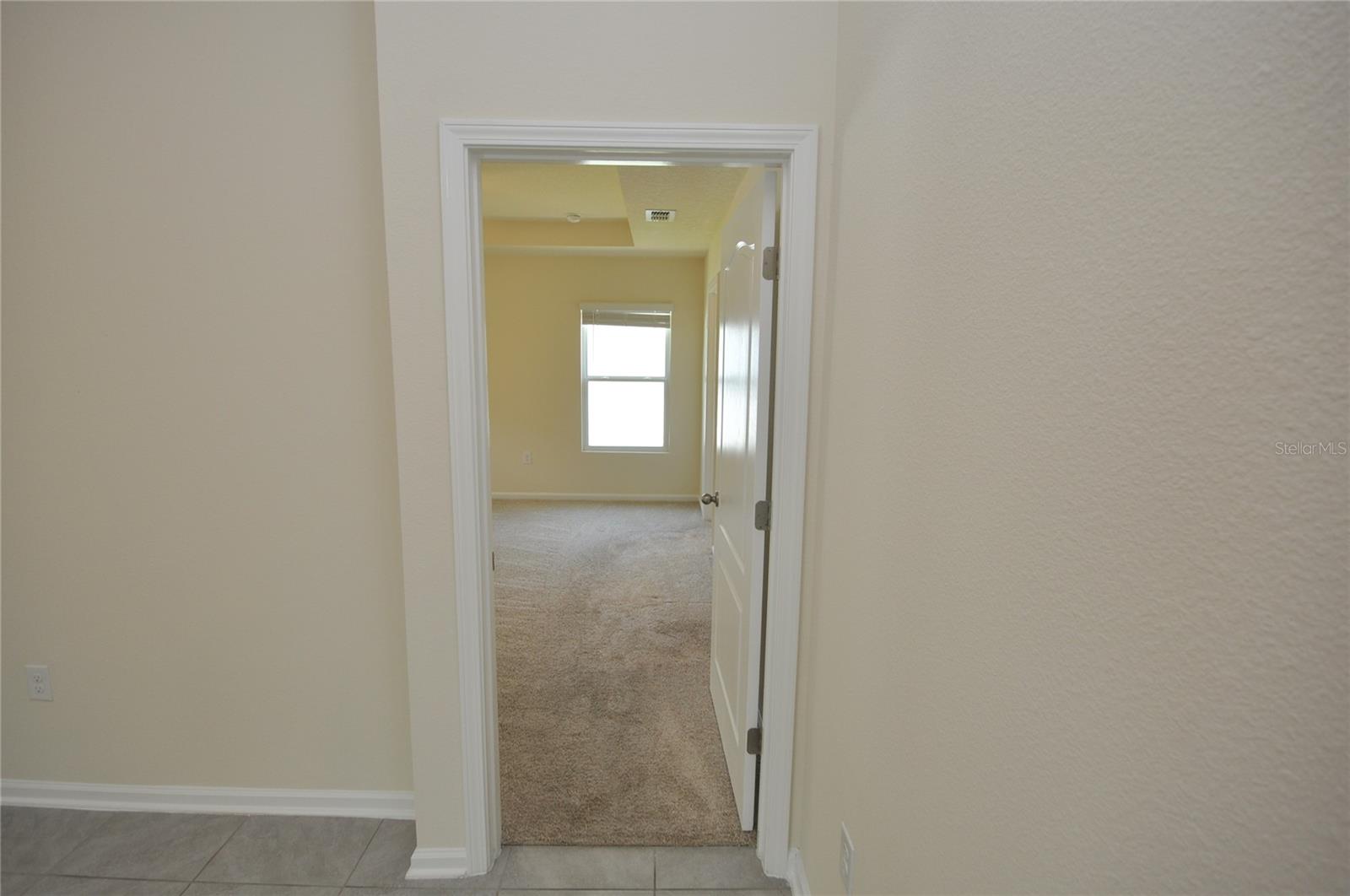 Image 15 of 33 For 80 Oakleaf Way