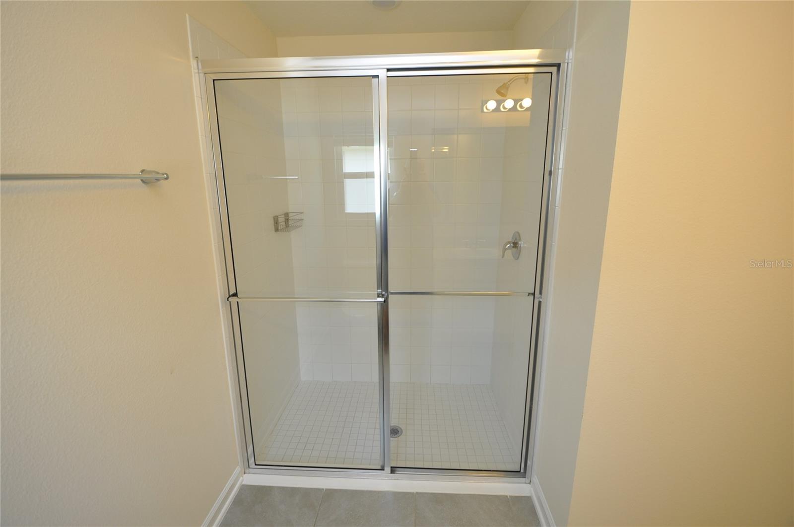 Image 21 of 33 For 80 Oakleaf Way